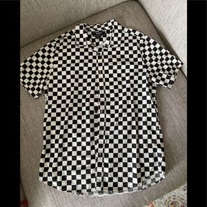 Checkered shirt sleeve button down